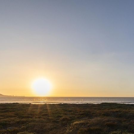 Ocean 9 - Sunset Beachfront Residency Cape Town Eksteriør bilde