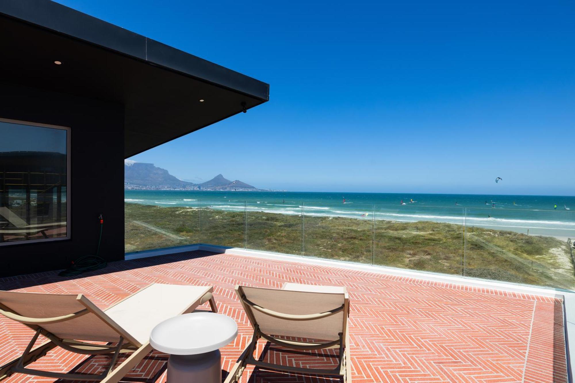 Ocean 9 - Sunset Beachfront Residency Cape Town Eksteriør bilde